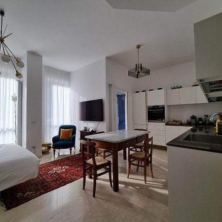 מילאנו Ampio Ed Incantevole Monolocale A Citylife מראה חיצוני תמונה